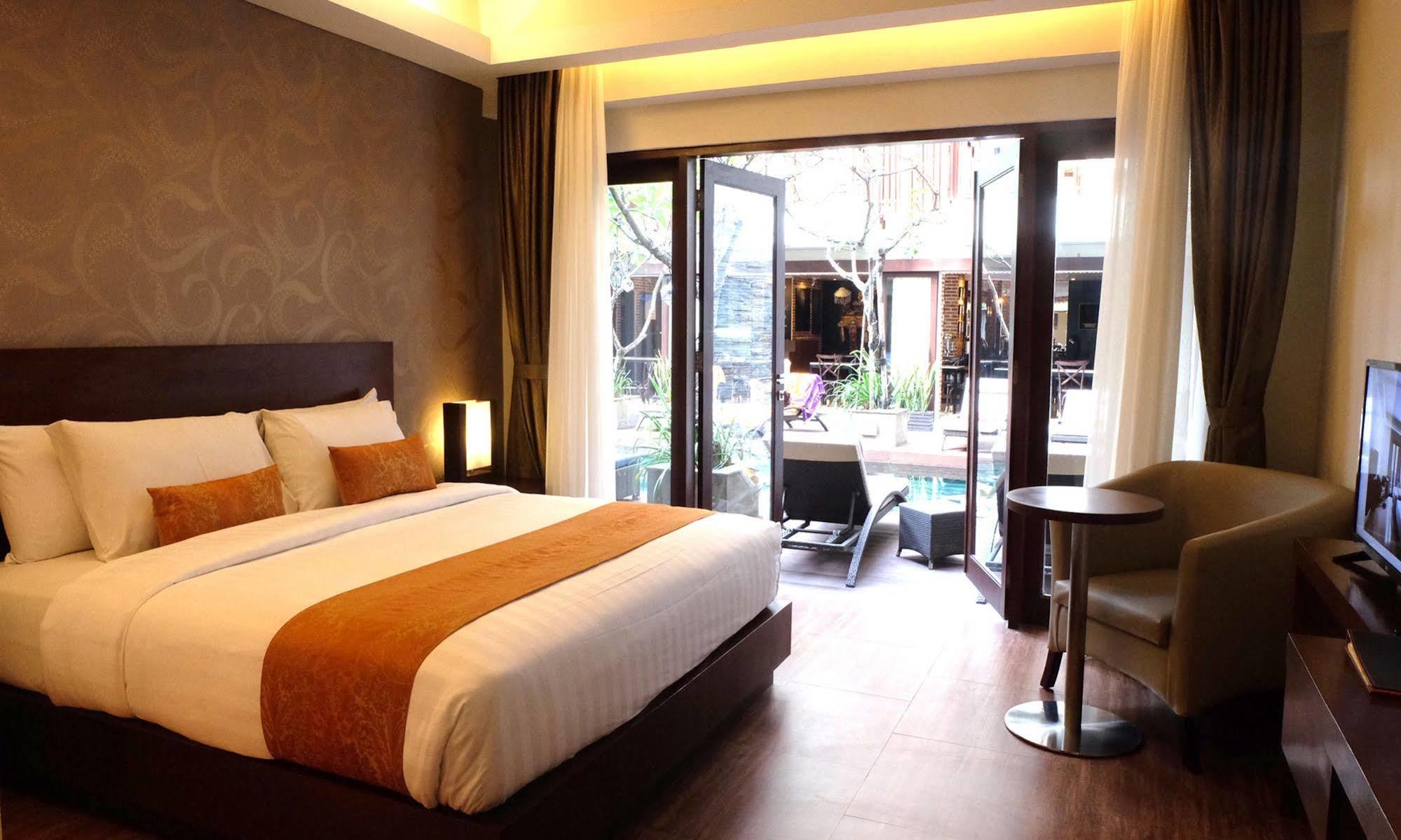 Hotel D'primahotel 4*